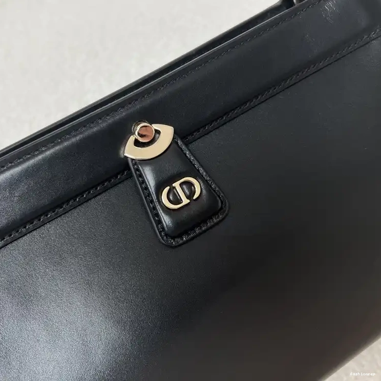 Fashionrepsfam ru 2306YZ0057 Bag Dio 0815